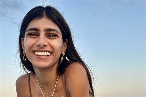 mia khalifa hot photo|Mia Khalifa leaves followers breathless with sexy bikini photos